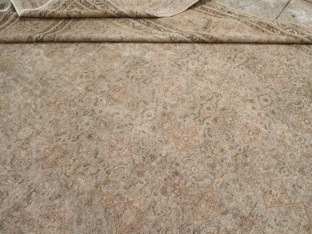 Antique Persian Mahal Large Oversize Carpet, No.20060 - Galerie Shabab