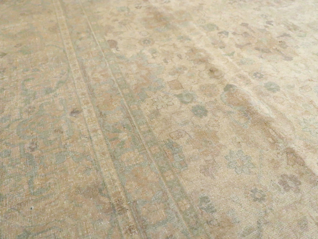 Antique Persian Tabriz Carpet, No.20065 - Galerie Shabab