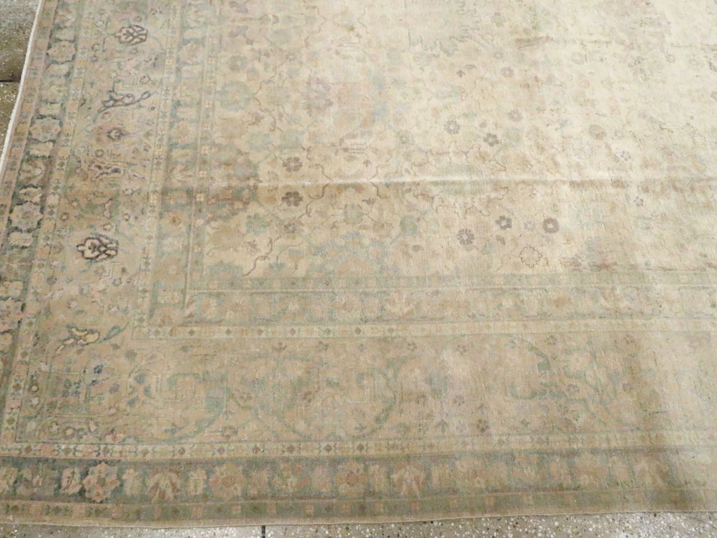 Antique Persian Tabriz Carpet, No.20065 - Galerie Shabab