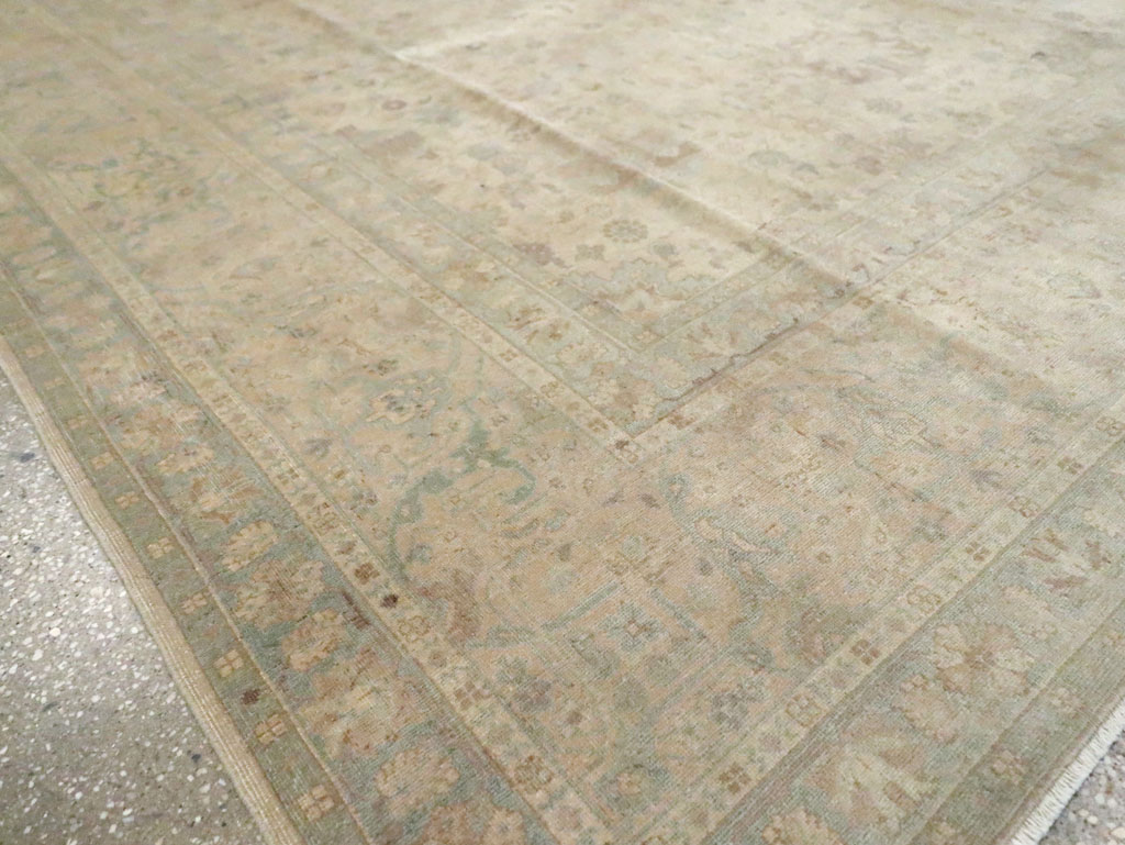 Antique Persian Tabriz Carpet, No.20065 - Galerie Shabab