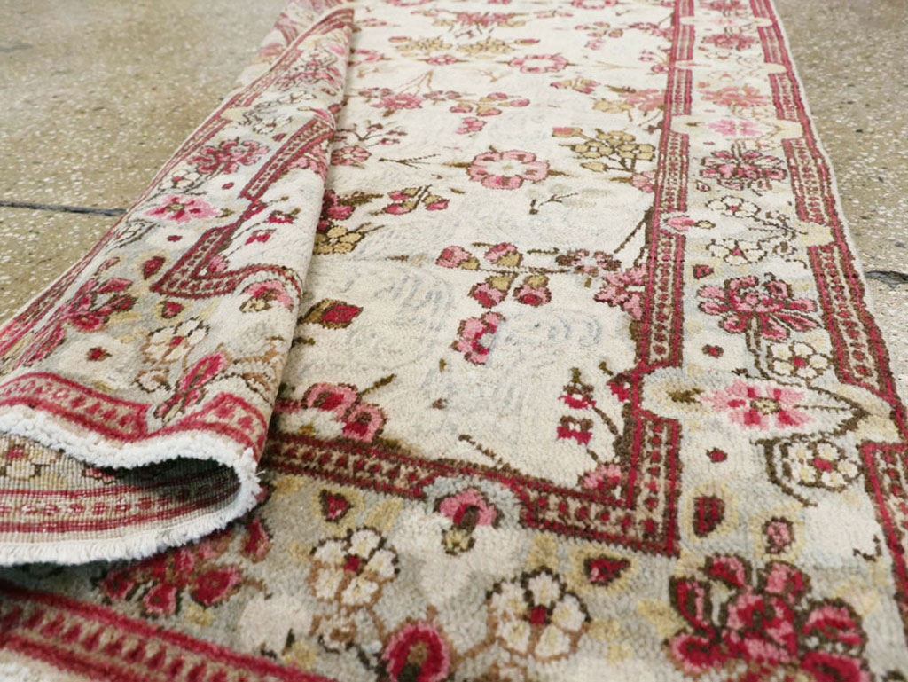 Vintage Persian Lavar Kerman Runner, No.20068 - Galerie Shabab
