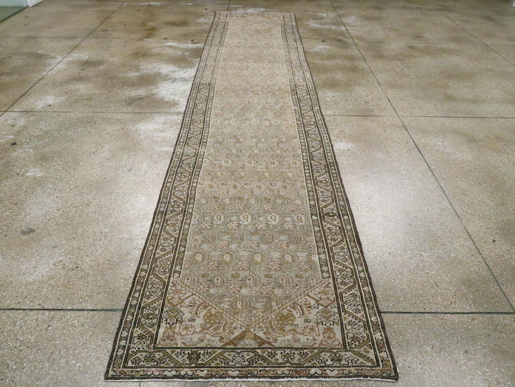 Vintage Persian Malayer Runner, No.20073 - Galerie Shabab