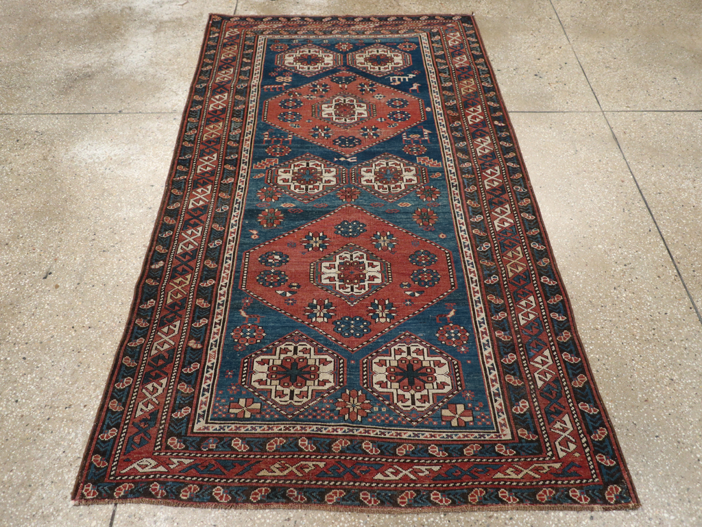 Antique Caucasian Kazak Rug, No.20077 - Galerie Shabab