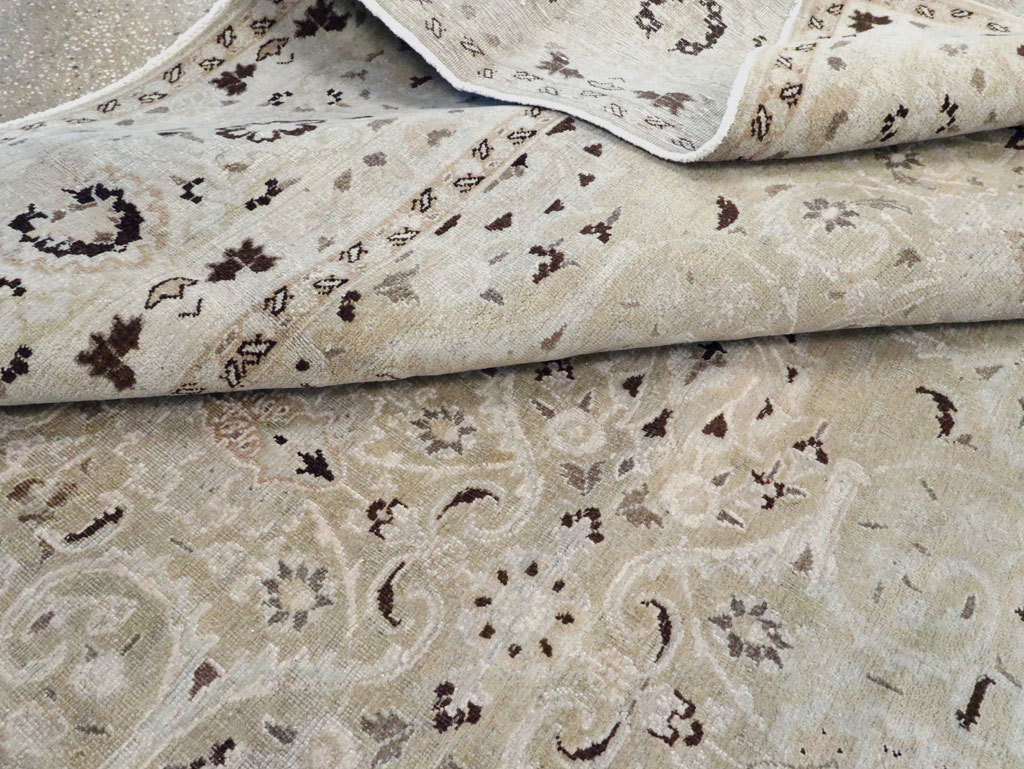 Vintage Persian Mashad Room Size Carpet, No.20082 - Galerie Shabab