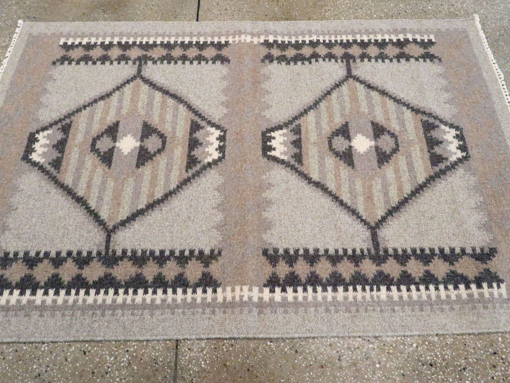 Vintage Turkish Flat-weave Kilim, No.20086 - Galerie Shabab