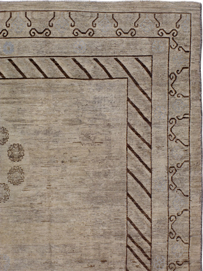 Vintage Khotan Carpet, No.20099 - Galerie Shabab