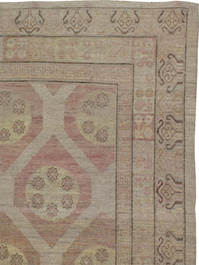 Vintage Khotan Carpet, No.20100 - Galerie Shabab