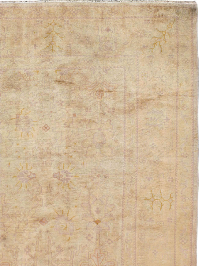 Antique Turkish Oushak Carpet, No.20105 - Galerie Shabab