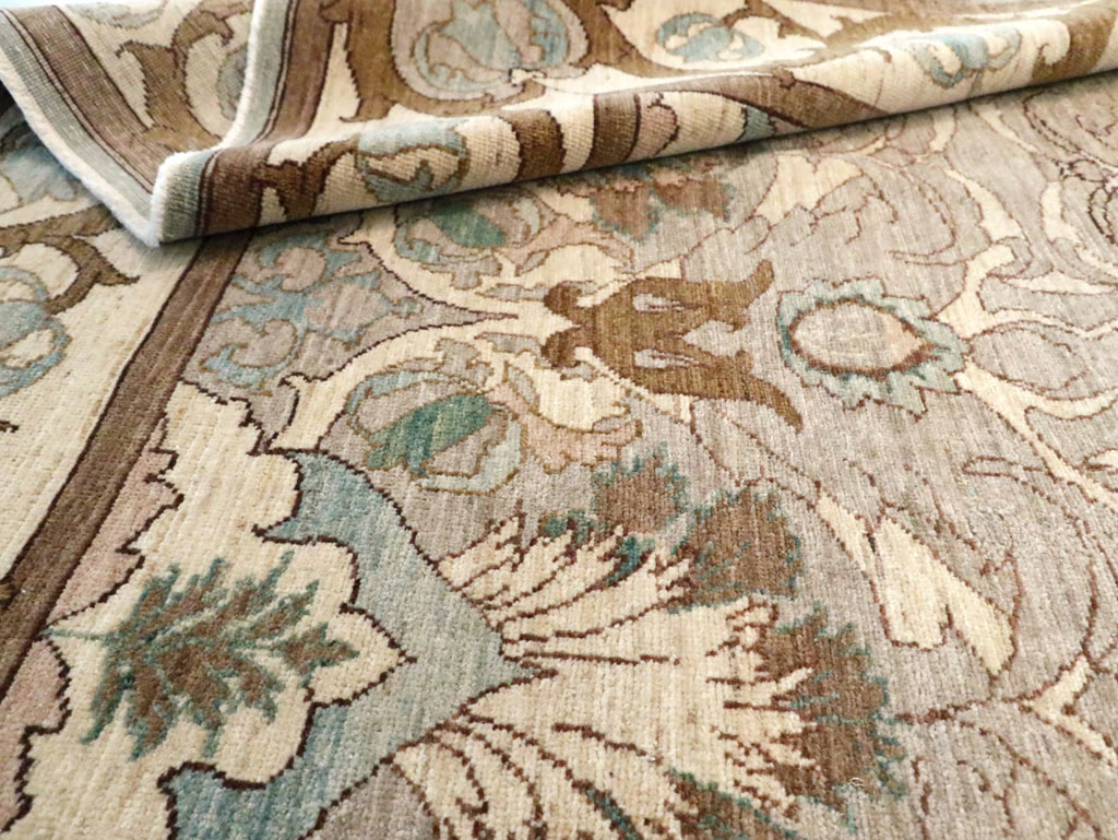 Modern Persian Tabriz Accent Rug, No.20111 - Galerie Shabab