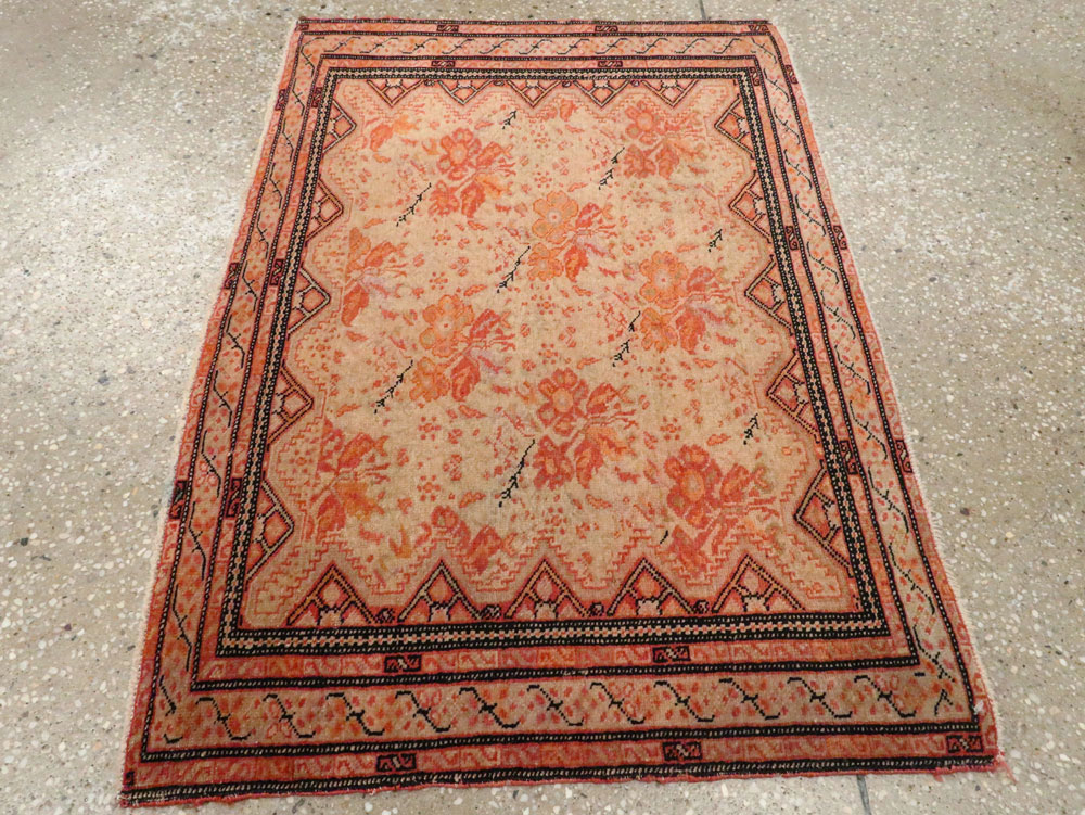 Antique Persian Fereghan Rug, No.20117 - Galerie Shabab