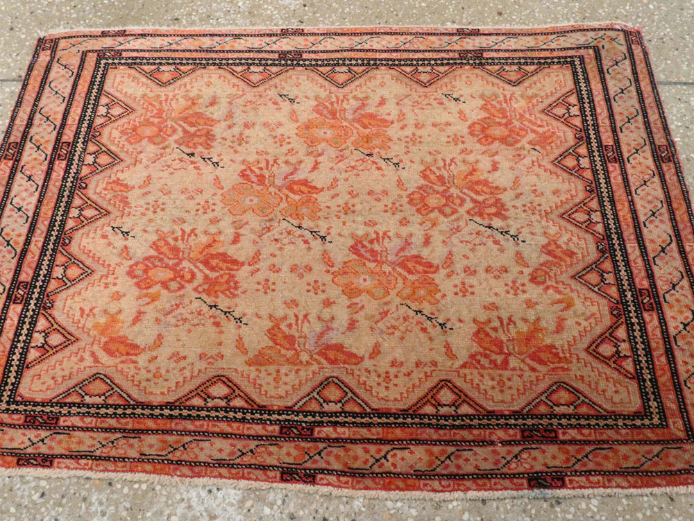 Antique Persian Fereghan Rug, No.20117 - Galerie Shabab