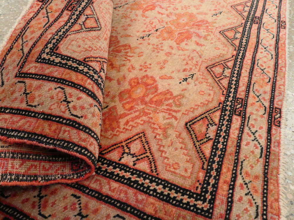 Antique Persian Fereghan Rug, No.20117 - Galerie Shabab