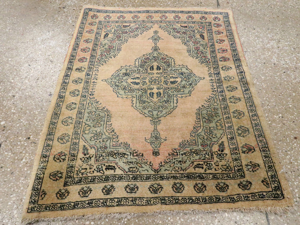 Antique Persian Tabriz Hagi Jalili Rug, No.20118 - Galerie Shabab