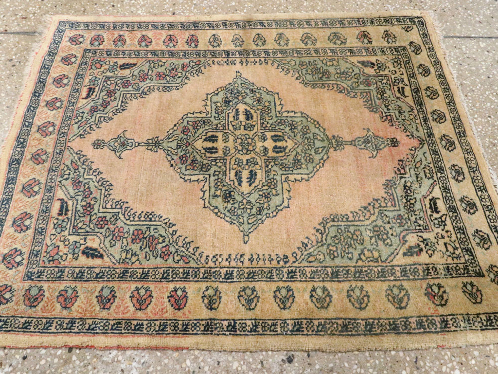 Antique Persian Tabriz Hagi Jalili Rug, No.20118 - Galerie Shabab