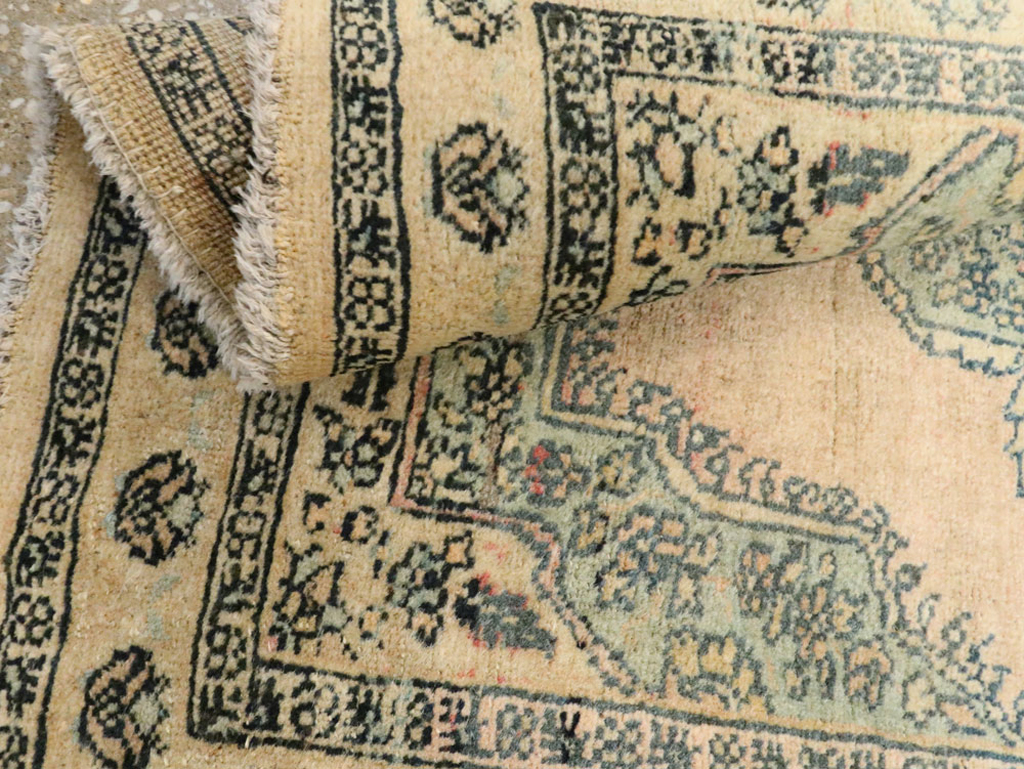 Antique Persian Tabriz Hagi Jalili Rug, No.20118 - Galerie Shabab