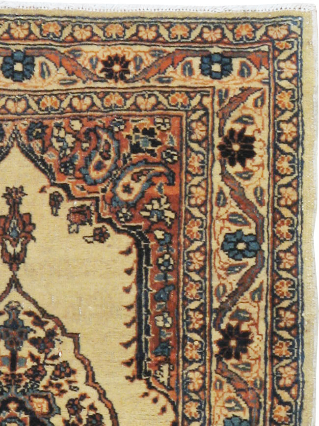 Antique Persian Tabriz Hagi Jalili Rug, No.20120 - Galerie Shabab