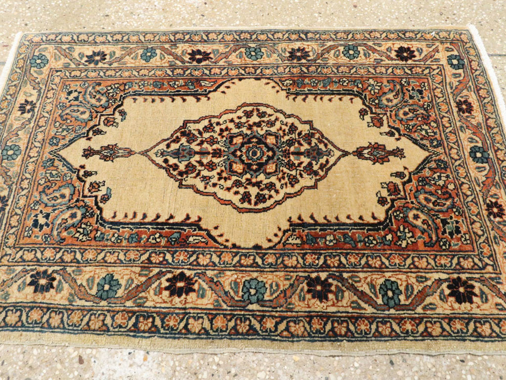 Antique Persian Tabriz Hagi Jalili Rug, No.20120 - Galerie Shabab
