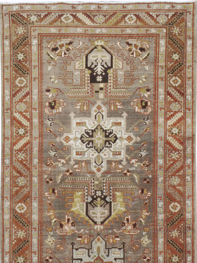 Antique Persian Heriz Runner, No.20130 - Galerie Shabab