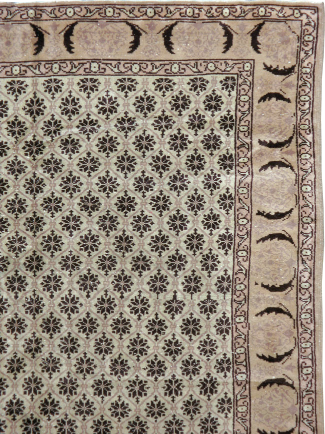 Vintage Turkish Sivas Carpet, No.20146 - Galerie Shabab