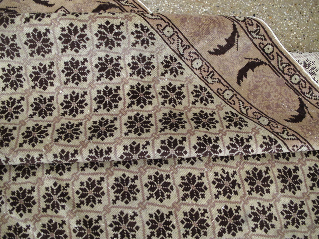 Vintage Turkish Sivas Carpet, No.20146 - Galerie Shabab