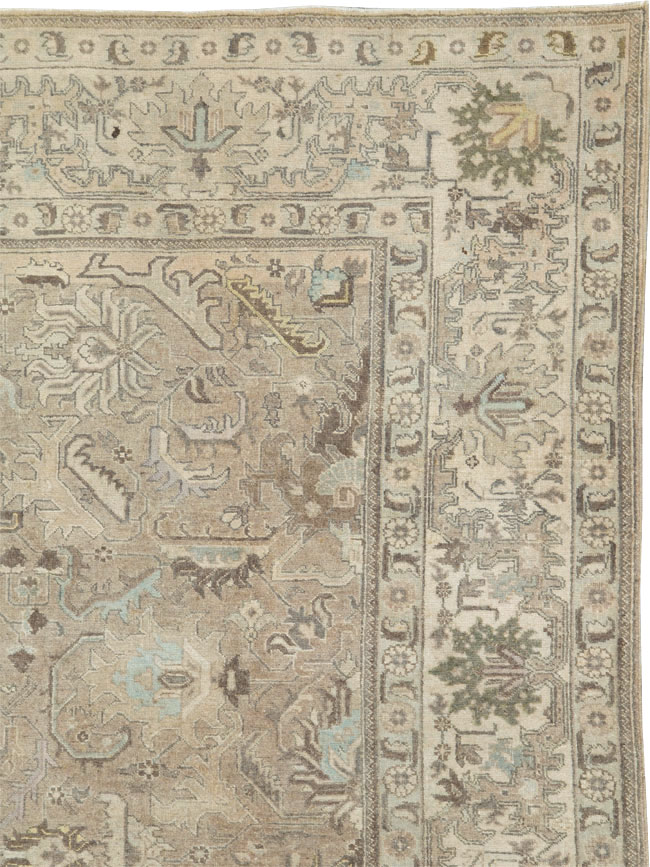 Vintage Persian Tabriz Carpet, No.20165 - Galerie Shabab