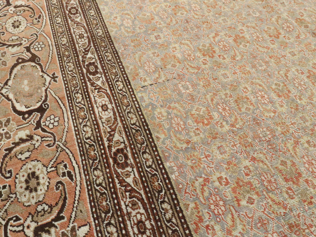 Antique Persian Tabiz Carpet, No.20170 - Galerie Shabab