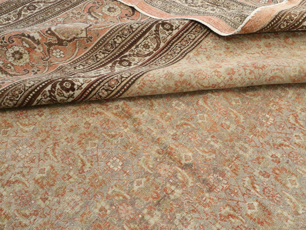 Antique Persian Tabiz Carpet, No.20170 - Galerie Shabab