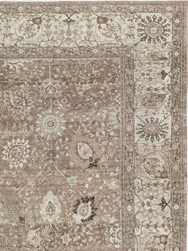 Antique Persian Tabriz Carpet, No.20179 - Galerie Shabab