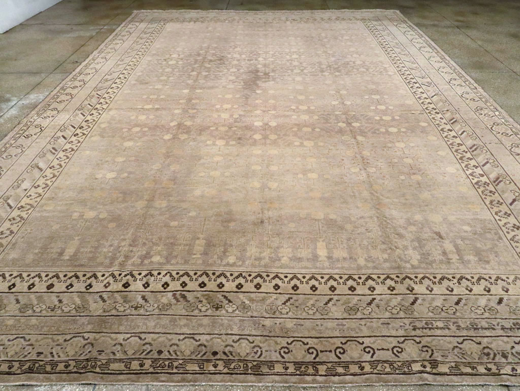 Antique East Turkestan Khotan Carpet, No.20186 - Galerie Shabab