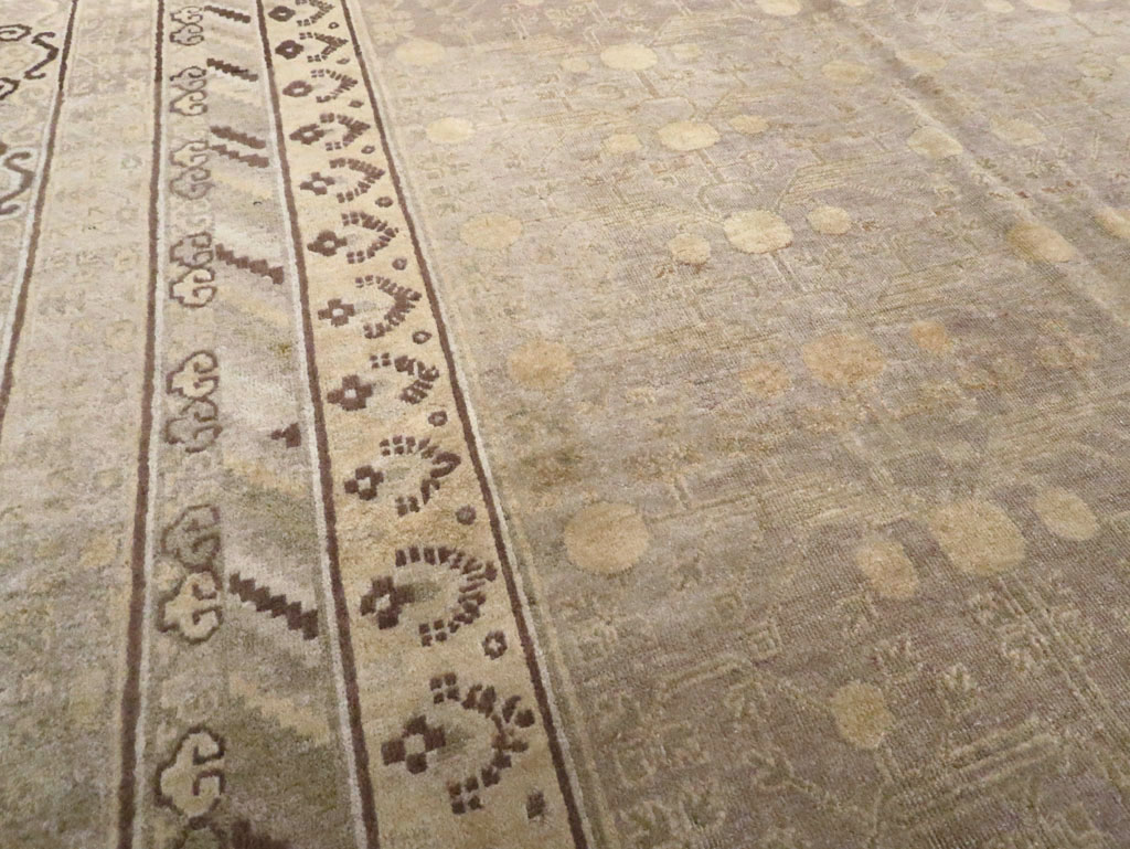 Antique East Turkestan Khotan Carpet, No.20186 - Galerie Shabab