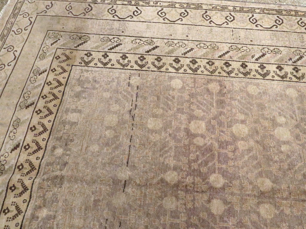 Antique East Turkestan Khotan Carpet, No.20186 - Galerie Shabab