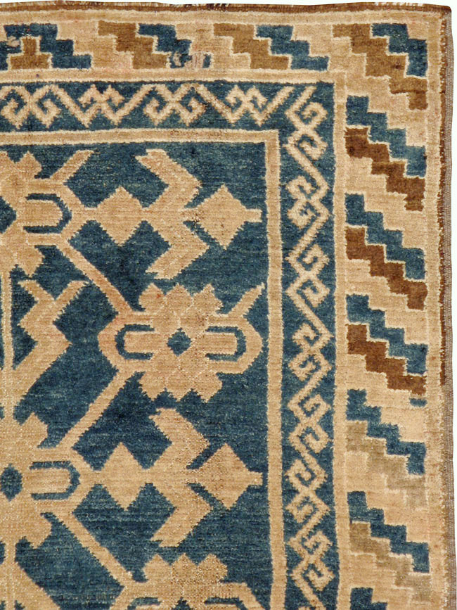 Antique East Turkestan Kirghiz Rug, No.20194 - Galerie Shabab