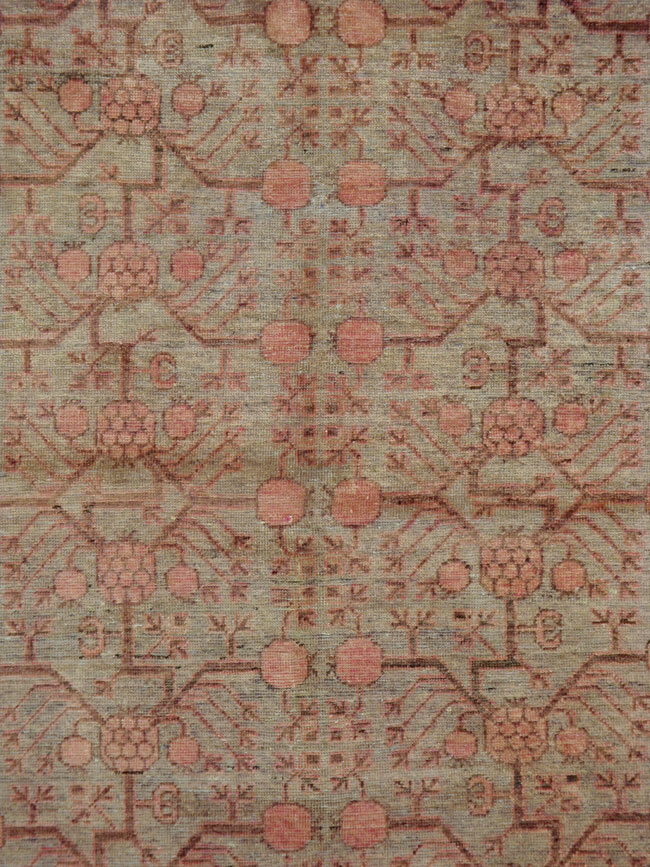Antique East Turkestan Khotan Carpet, No.20209 - Galerie Shabab