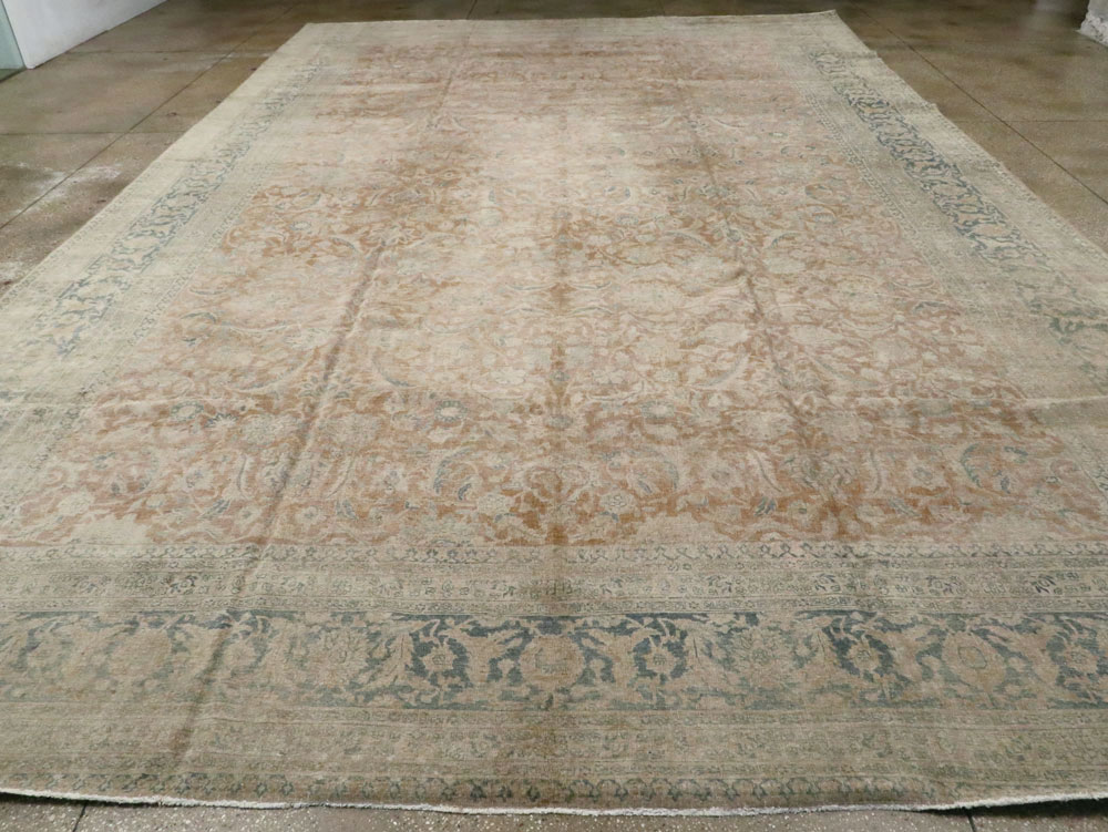 Antique Persian Tabriz Carpet, No.20215 - Galerie Shabab