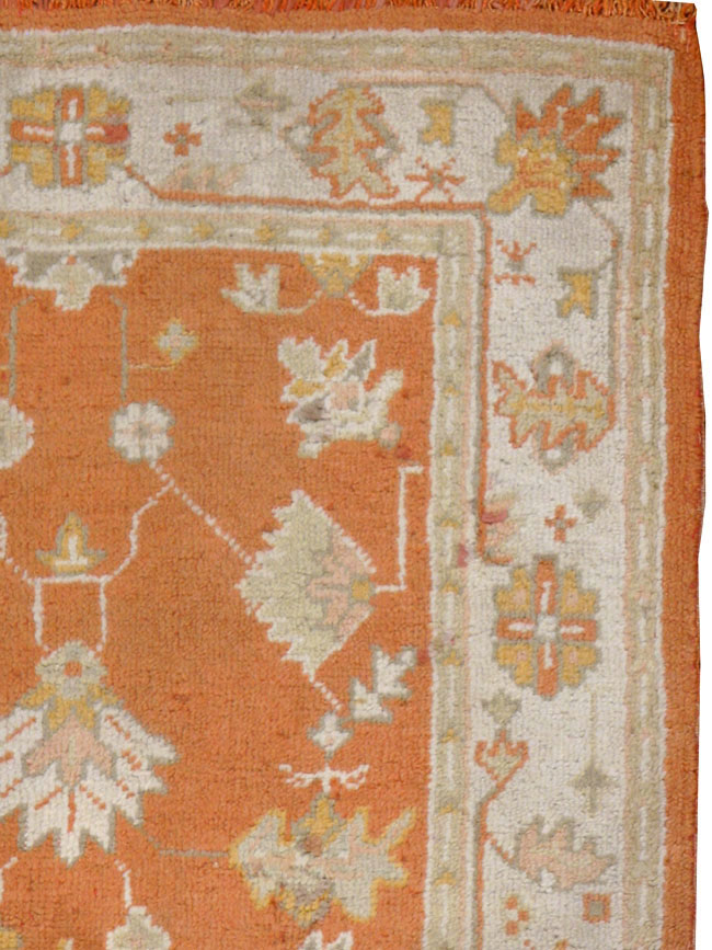 Antique Turkish Oushak Rug, No.20221 - Galerie Shabab