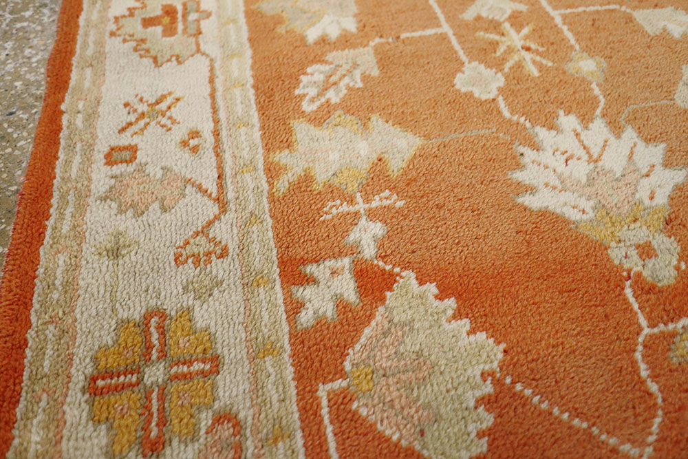 Antique Turkish Oushak Rug, No.20221 - Galerie Shabab