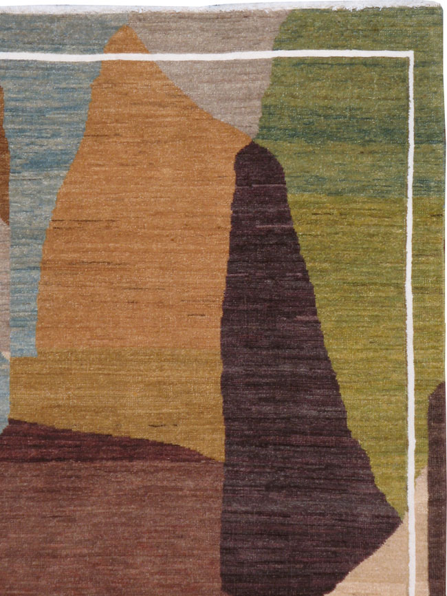 Tabriz Modernist Carpet, No.20223 - Galerie Shabab