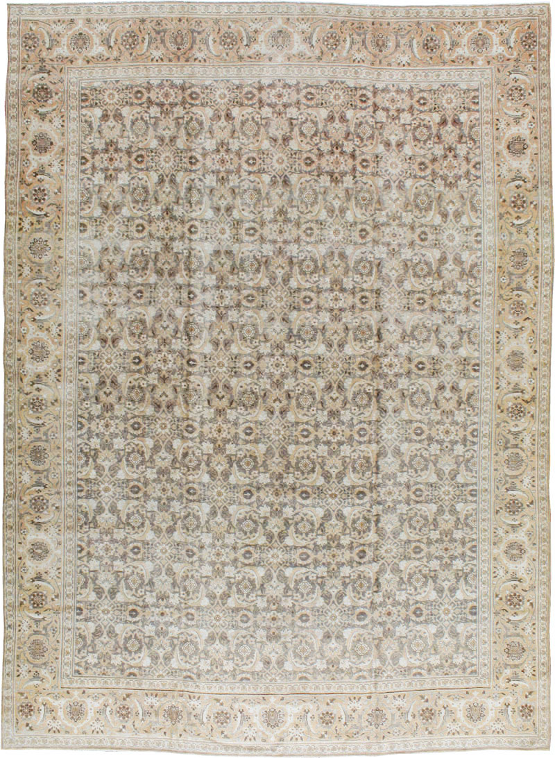 Antique Persian Tabriz Carpet, No.20228 - Galerie Shabab
