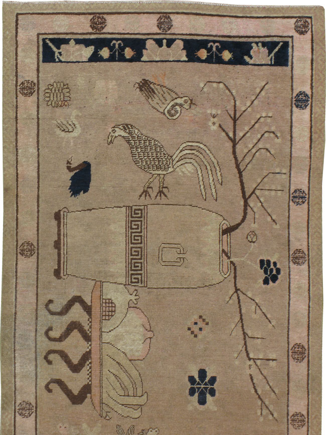 Antique Khotan Runner, No.20232 - Galerie Shabab