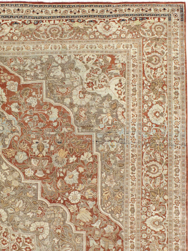 Antique Tabriz Hagi Jalili Carpet, No.20236 - Galerie Shabab