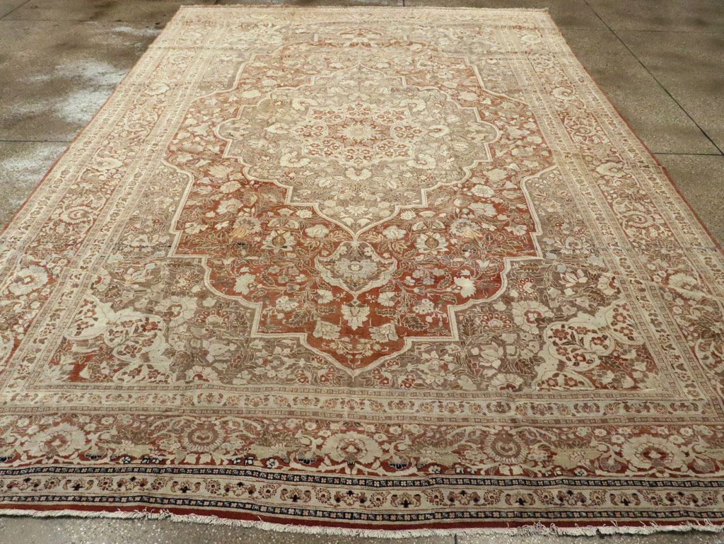 Antique Tabriz Hagi Jalili Carpet, No.20236 - Galerie Shabab