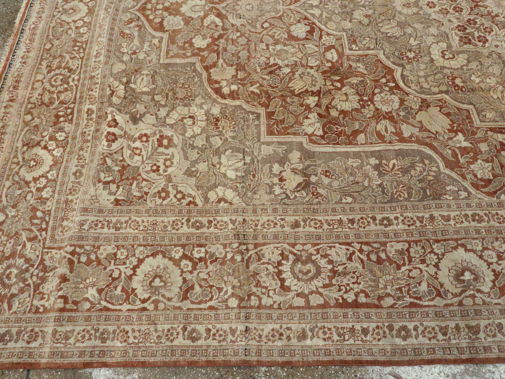 Antique Tabriz Hagi Jalili Carpet, No.20236 - Galerie Shabab