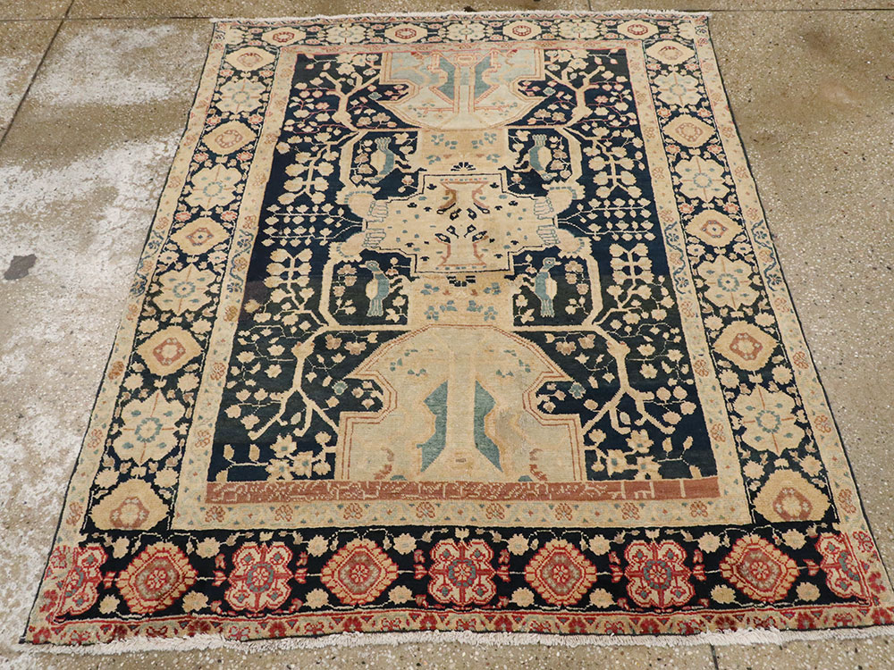 Antique Persian Tabriz Rug, No.20249 - Galerie Shabab