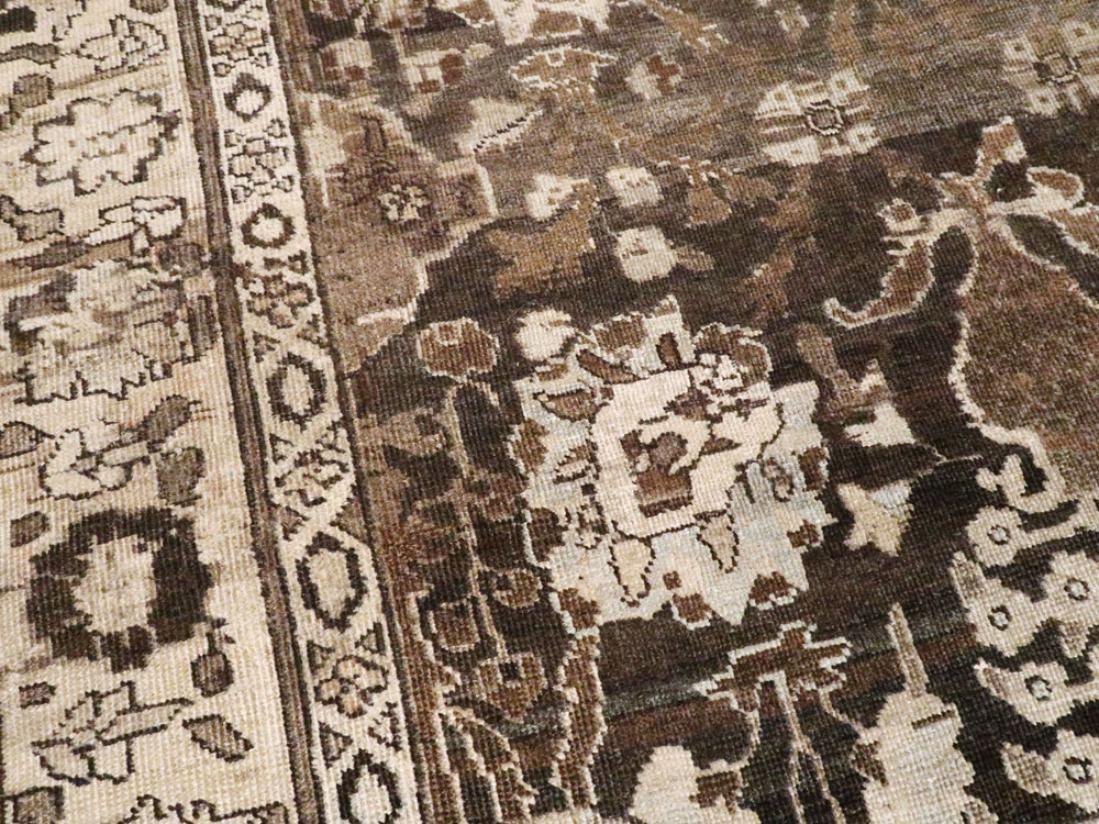 Antique Persian Tabriz Rug, No.20252 - Galerie Shabab