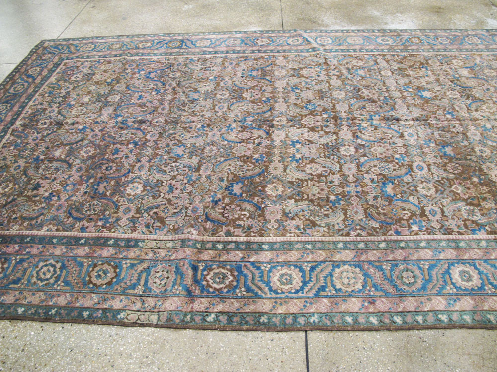 Antique Karabagh Gallery Carpet, No.20261 - Galerie Shabab