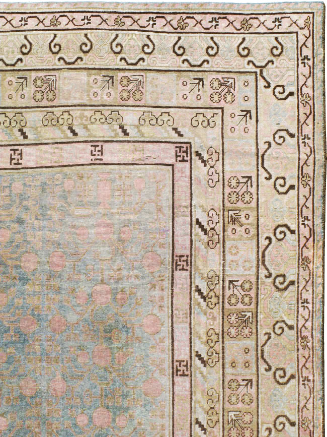 Antique East Turkestan Khotan Carpet, No.20262 - Galerie Shabab
