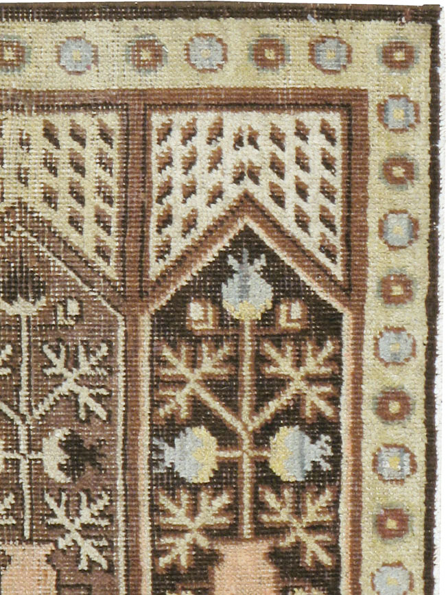 Antique East Turkestan Khotan Saph Runner, No.20266 - Galerie Shabab