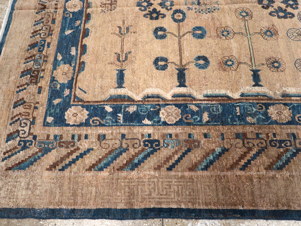 Antique East Turkestan Khotan Carpet, No.20271 - Galerie Shabab