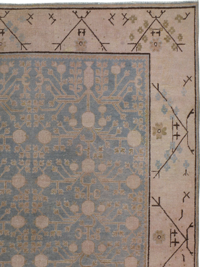 Antique Khotan Carpet, No.20276 - Galerie Shabab