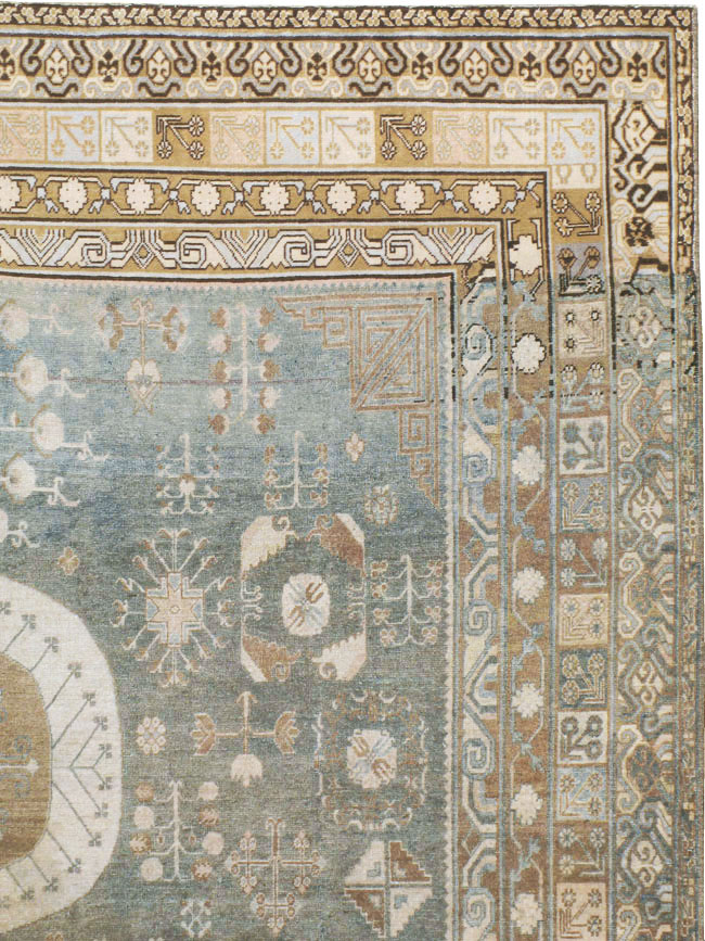 Antique East Turkestan Khotan Carpet, No.20277 - Galerie Shabab